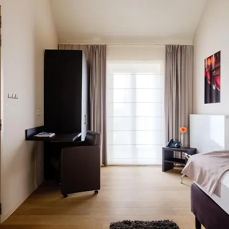 Hotel L'o De Vie Sint-Truiden
